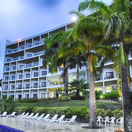 Hotel Makana Resort Тонсупа Екстер'єр фото